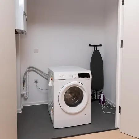 Vakantiehuis Modern 5 Bedroom Town House With Off St Parking Bristol